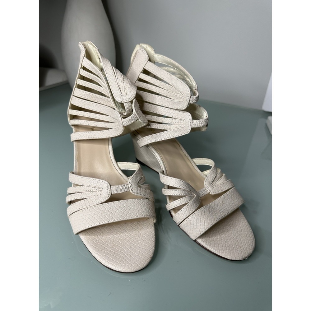 Nine West 8 M " Strappy Cage Heeled Sandals